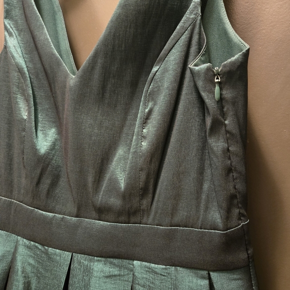 Modcloth Dark Green Sleevless Party Dress Size 6 - Picture 3 of 6
